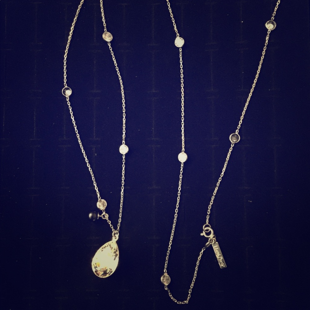Vantel Pearls Jewelry